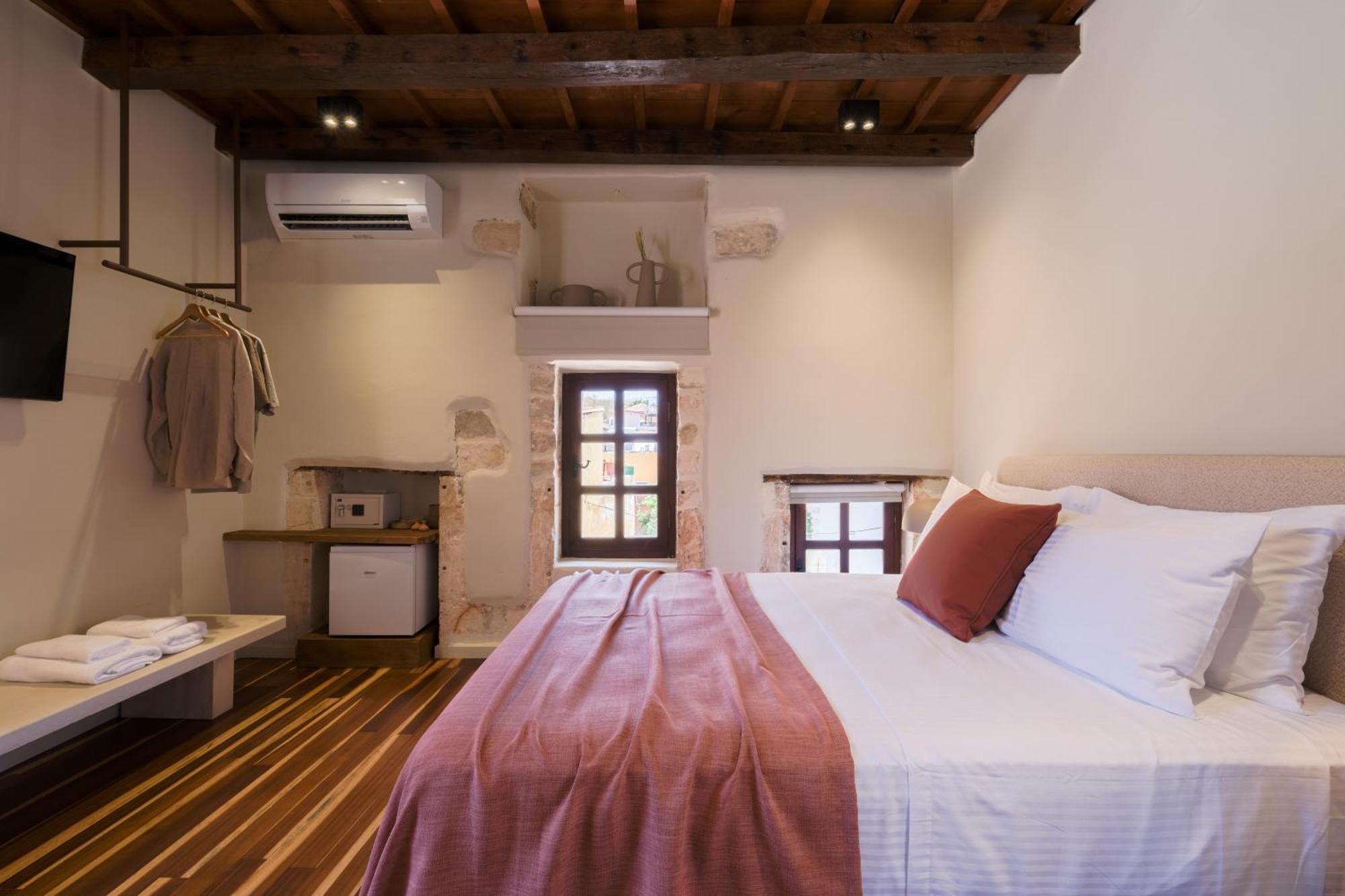 Qualia Slowlife Suites Hanya Dış mekan fotoğraf